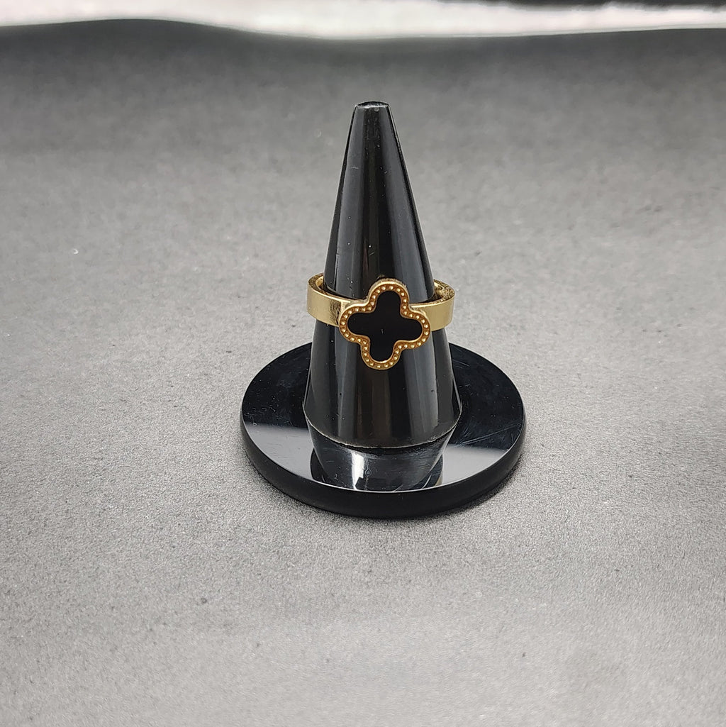 Black Clover Solitaire Ring